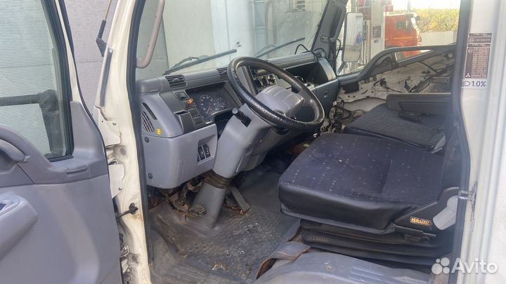 Mitsubishi Fuso Canter, 2008