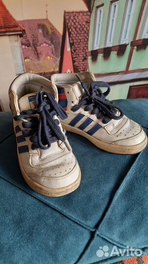 Кроссовки adidas 27 р
