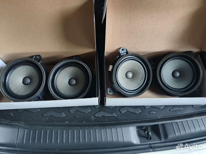 Штатные японские динамики Toyota