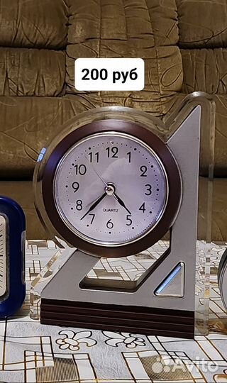 Часы-будильник