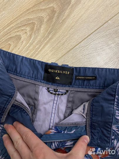Шорты quiksilver
