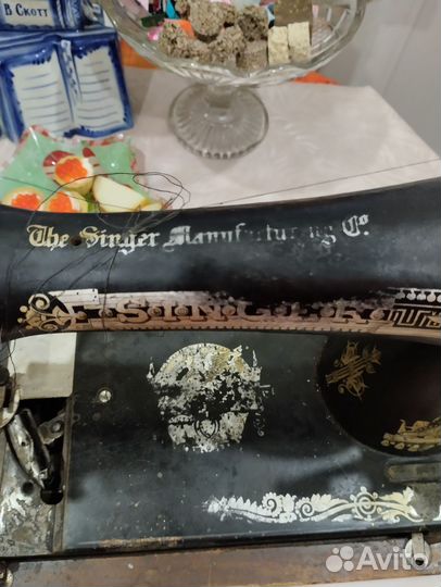 Швейная машинка зингер ручная