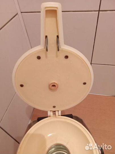 Термос винтажный китай с помпой