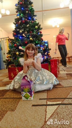 Продам платье