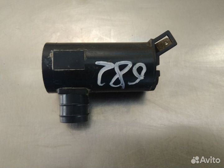 Насос омывателя Mitsubishi Galant 1993 1997