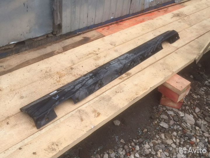 W204 накладка порога правая