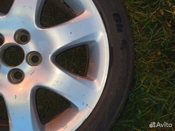 Yokohama BluEarth AE50 215/50 R17 95W