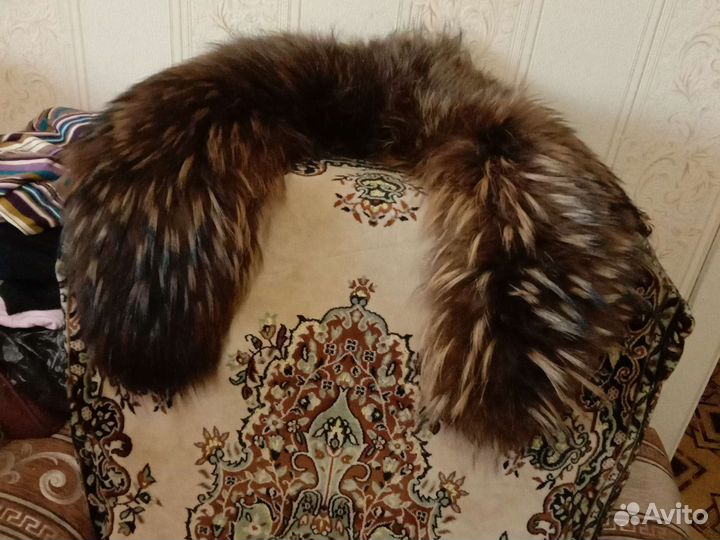 Меховой воротник енот и опушки