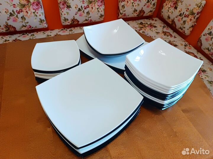 Тарелки luminarc quadrato белые черные