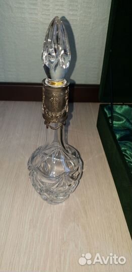 Штоф георгиевский и 6 стаканов