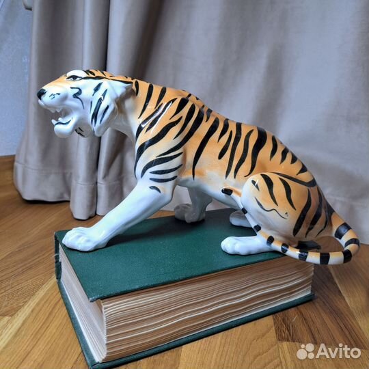 Статуэтка винтажная Тигр Шерхан, фаянс, СССР
