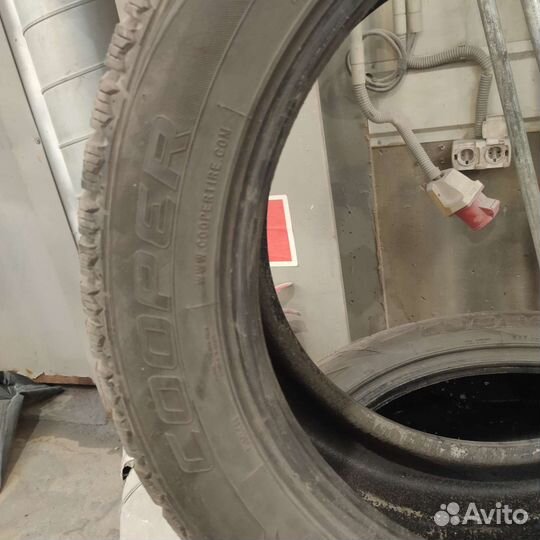 Cooper Weather-Master WSC 235/50 R18