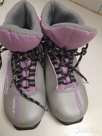 Лыжные ботинки 36р