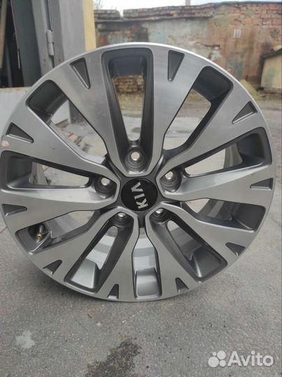 Диски 5x114.3 r16