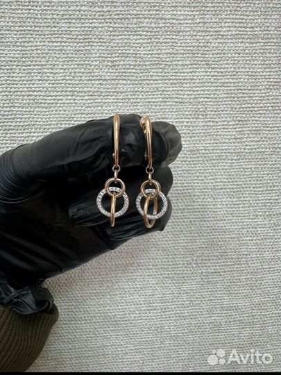 Золотые серьги