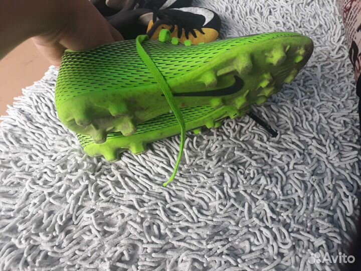 Футбольная обувь nike