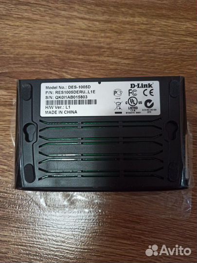 Коммутатор D-Link des-105D