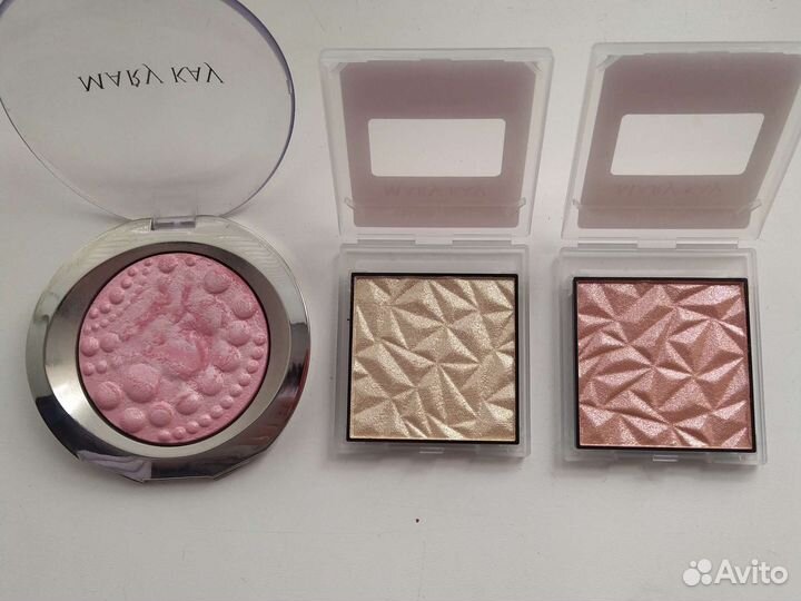 Тени и хайлайтер Mary Kay