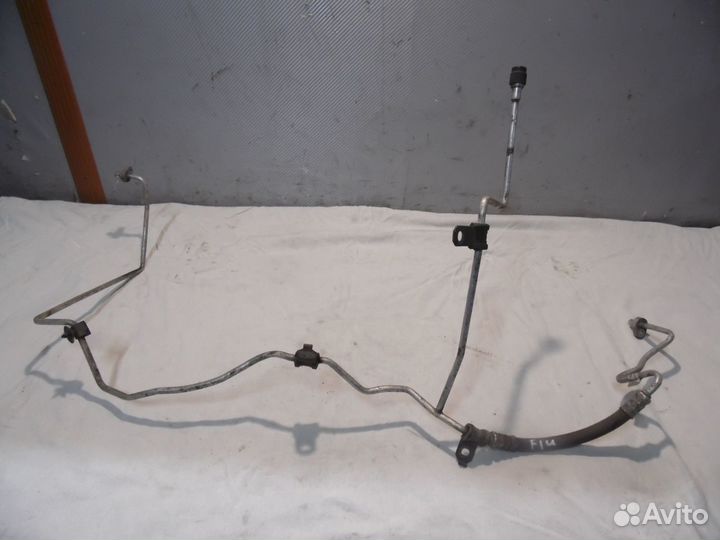 Трубки кондиционера Рено Флюенс Меган 3