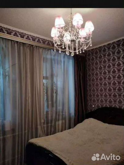 Люстра потолочная