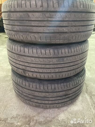 Yokohama BluEarth AE50 215/50 R17 95W