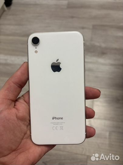 iPhone Xr, 64 ГБ