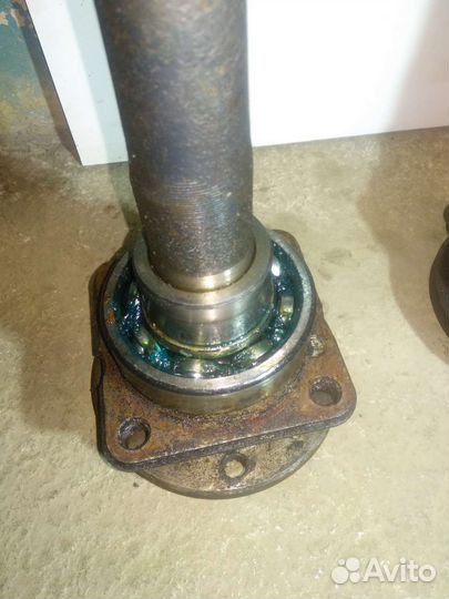 Полуось Волга 5х108