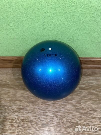 Гимнастический мяч