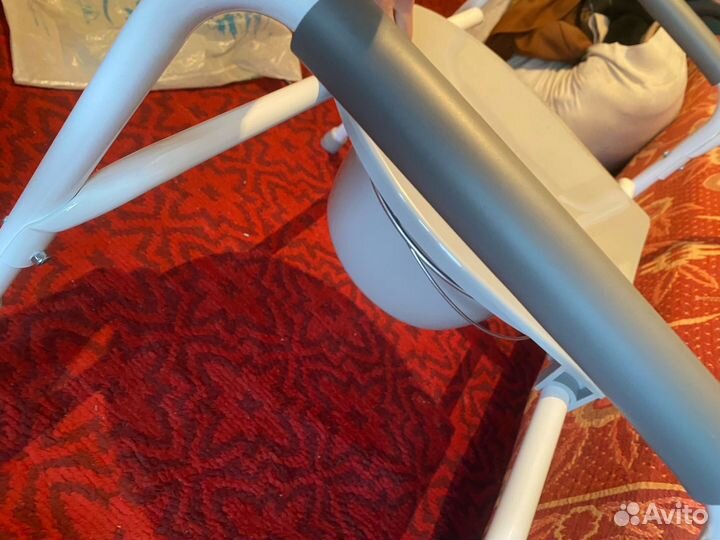 Кресло туалет для пожилых и инвалидов