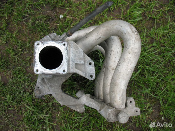 Коллектор впускной Nissan Primera P12/Almera N16