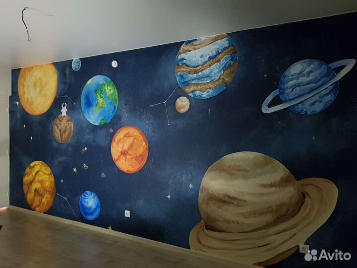 Художник по росписи стен