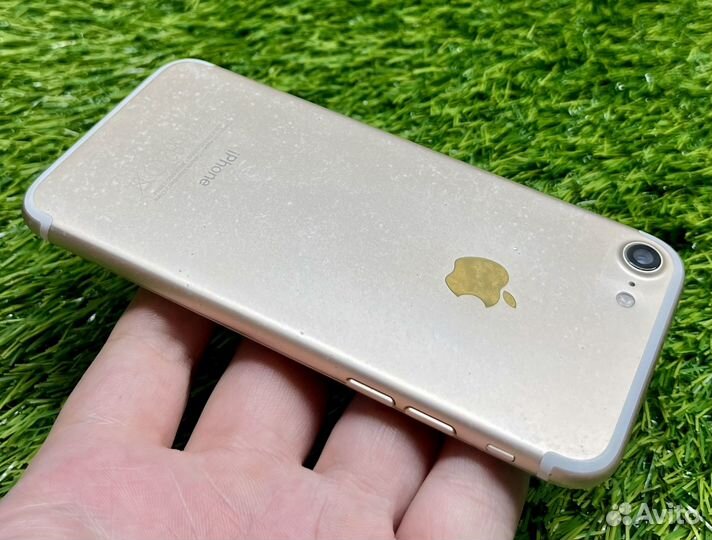 iPhone 7, 32 ГБ