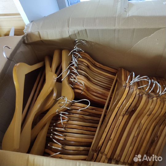 Плечики для одежды