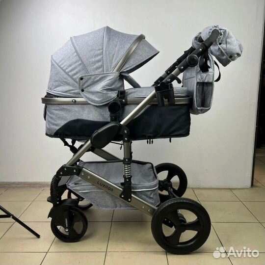 Коляска lux мом