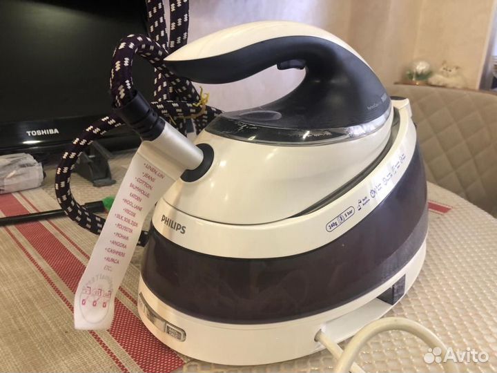 Утюг с парогенератором