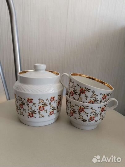 Чайник сахарница