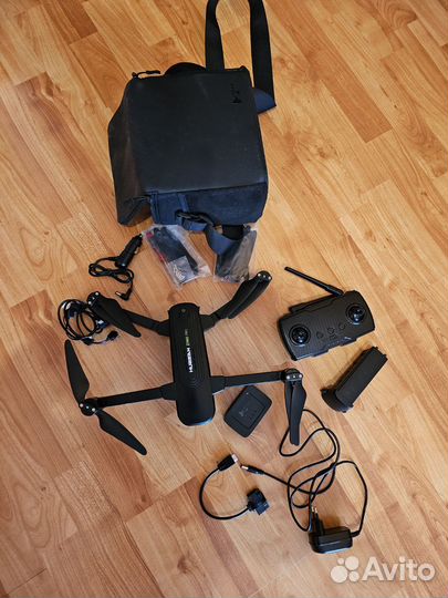 Квадрокоптер (дрон) Hubsan Zino Pro