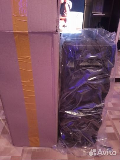 Блютуз колонка большая новая на гарантии