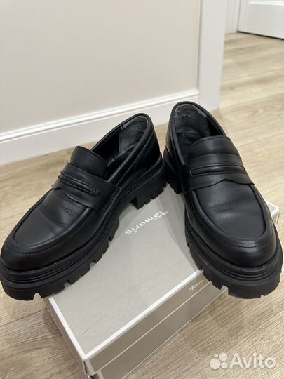 Лоферы Tamaris 39