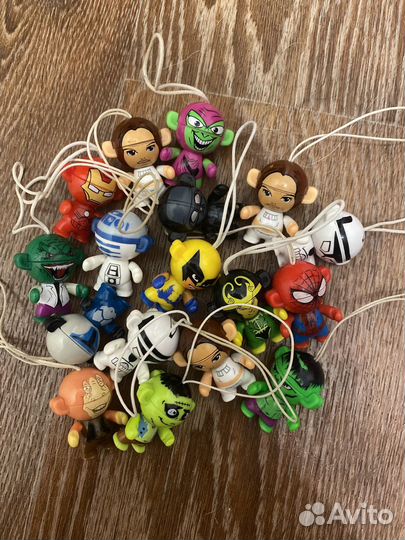 Игрушки из киндера 