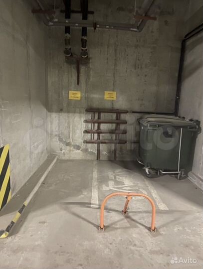 Машиноместо, 10 м²