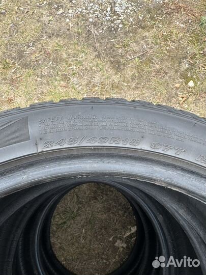 Pirelli Winter Ice Zero 245/40 R18 97H