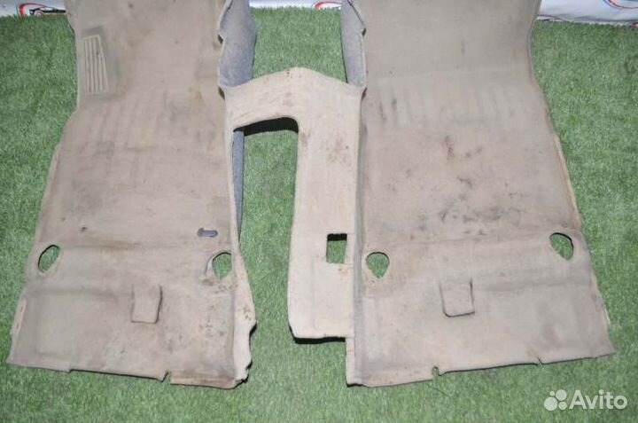 Ковер пола Toyota Tundra 3UR-FBE 2009