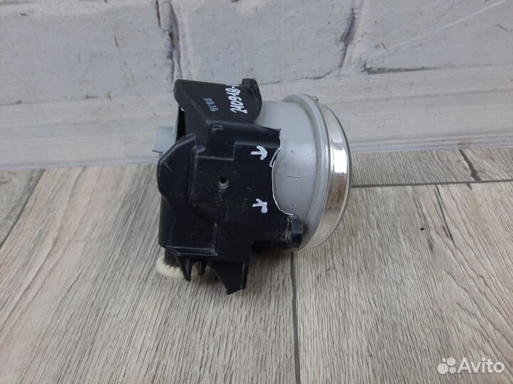 Птф передняя правая RAV 4 Рав 4 LC200