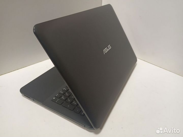 Ноутбук asus X555SJ-XX043T