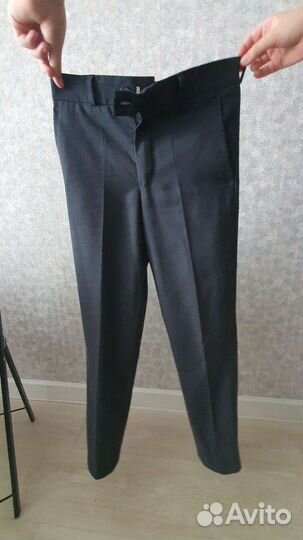 Школьный костюм для мальчика 128 серый