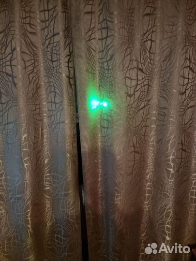 Зеленая лазерная указка