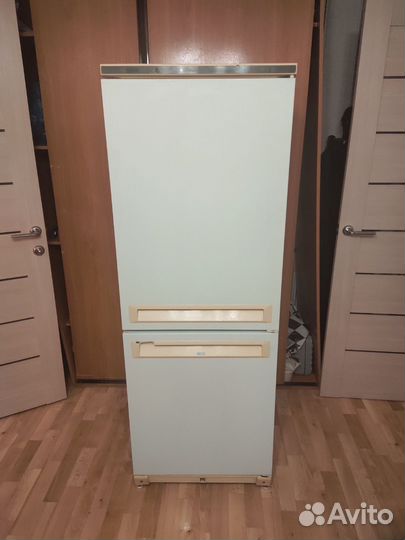 Холодильник бу Stinol RF S 275