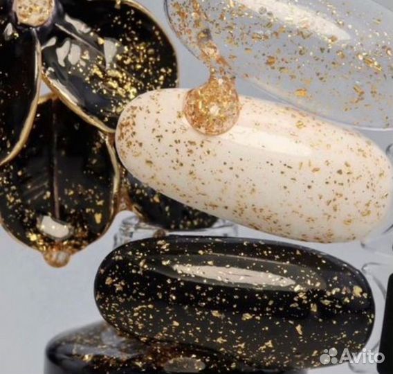 Топ с золотой поталью