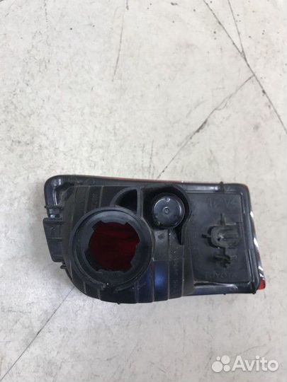 Фонарь противотуманный правый